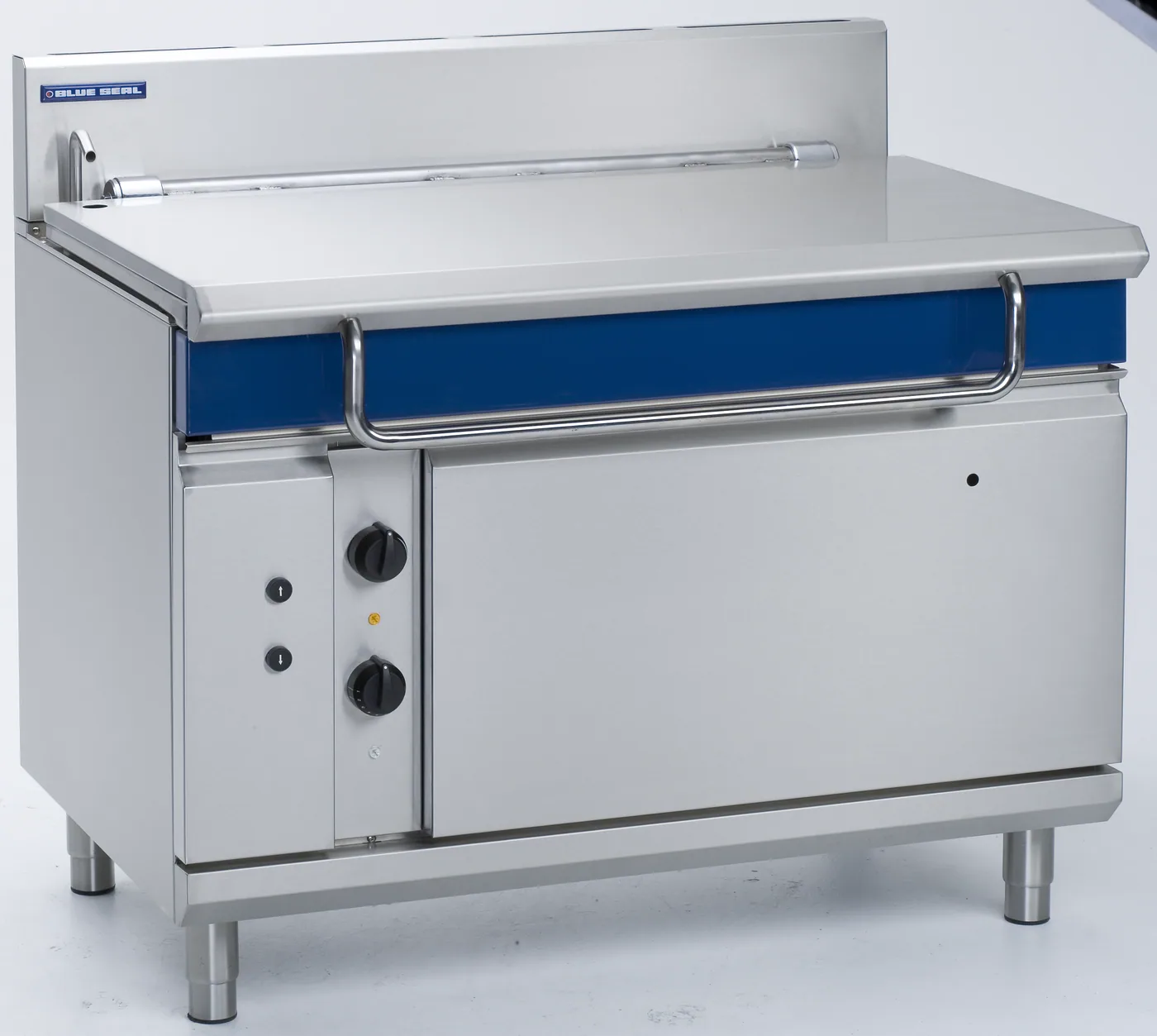 Blue Seal Evolution Series 1200mm Gas Tilting Bratt Pan (Automatic Tilt)